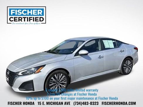 Used 2023 Nissan Altima 2.5 SV image 1