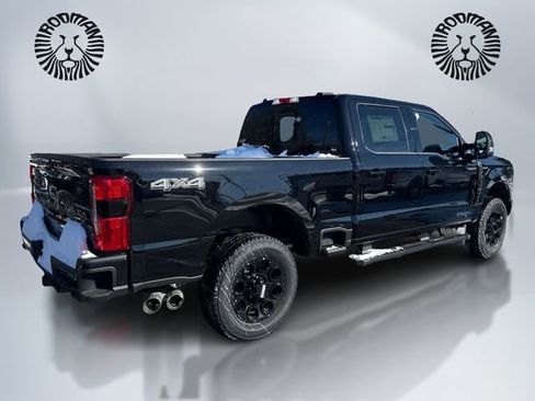 New 2026 Ford F350 Lariat w/ Black Appearance Package image 5