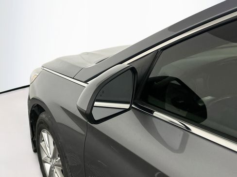 Used 2019 Hyundai Sonata SE image 16