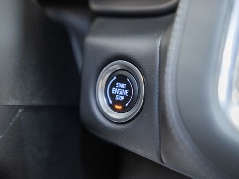 Used 2024 Chevrolet Tahoe Z71 image 33