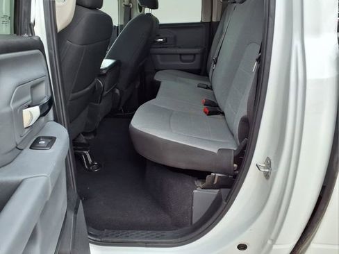 Used 2024 RAM 1500 Classic SLT image 22