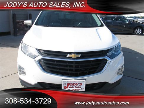 Used 2018 Chevrolet Equinox LS image 30