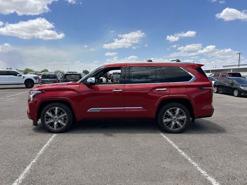 Used 2023 Toyota Sequoia Capstone AWD/4WD image 2