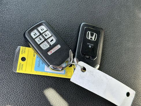 Used 2023 Honda Odyssey EX-L image 20
