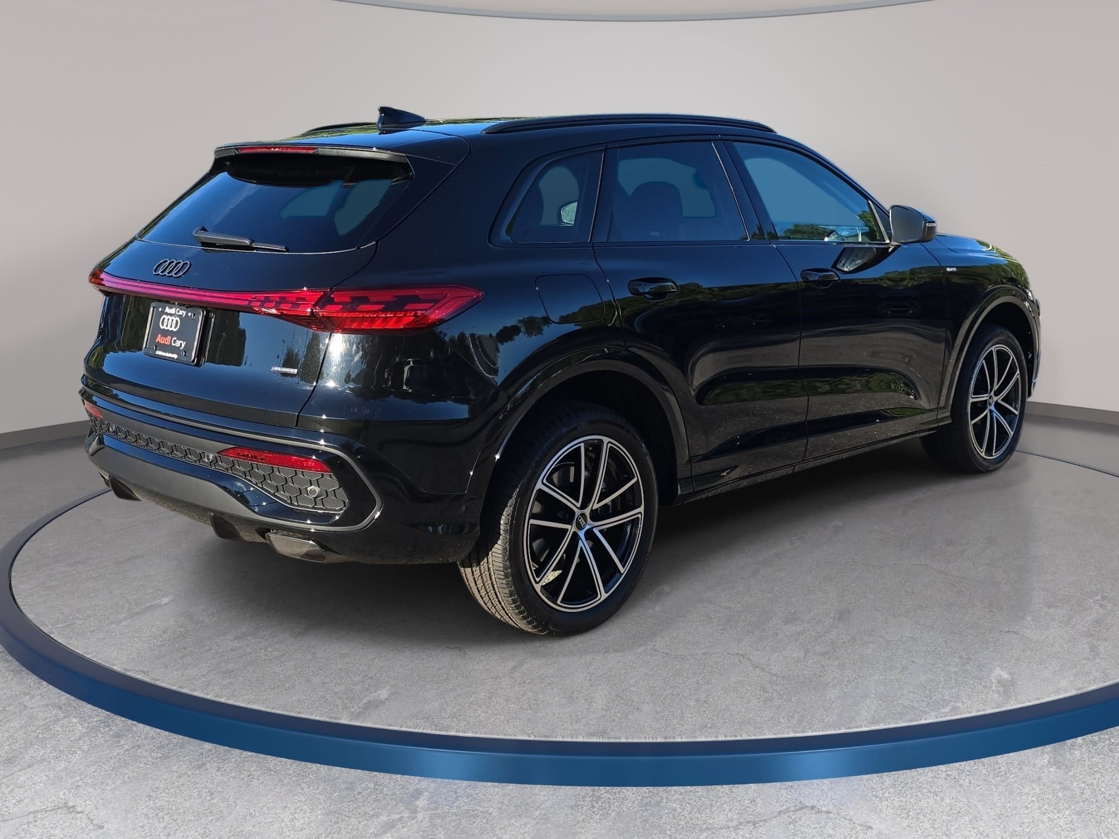 New 2026 Audi Q5 Premium AWD/4WD image 5