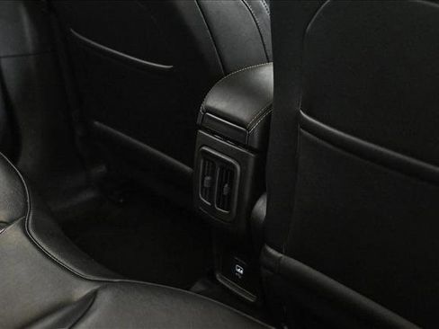 Used 2020 Jeep Compass Latitude w/ Cold Weather Group image 17