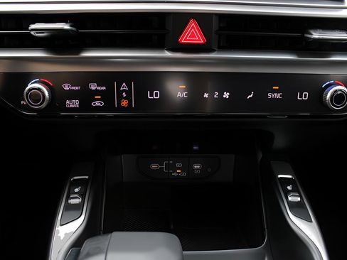 New 2026 Kia Sorento EX w/ EX Premium Package FWD image 28