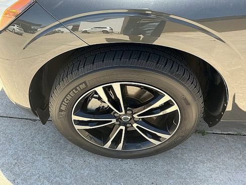 Used 2020 Volvo XC60 T6 Momentum AWD/4WD image 9