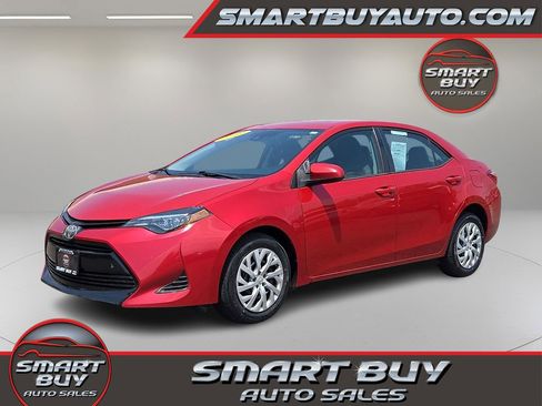 Used 2019 Toyota Corolla LE FWD image 1