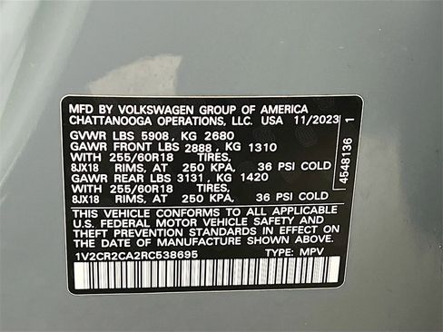 Used 2024 Volkswagen Atlas Peak Edition SE image 32