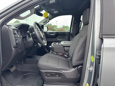 Used 2024 Chevrolet Silverado 1500 Custom AWD/4WD image 15