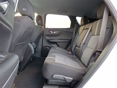 Used 2023 Chevrolet Blazer LT image 13