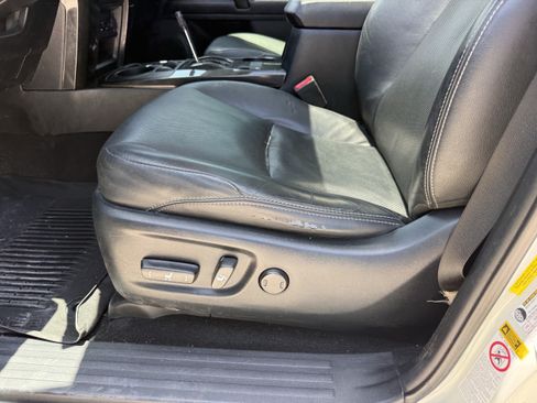 Used 2019 Toyota 4Runner Limited RWD image 29