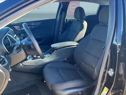Used 2024 Chevrolet Malibu LT image 18