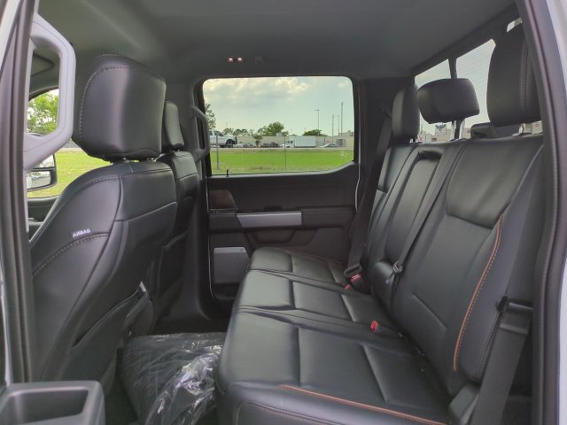 New 2026 Ford F250 Lariat w/ Black Appearance Package AWD/4WD image 13