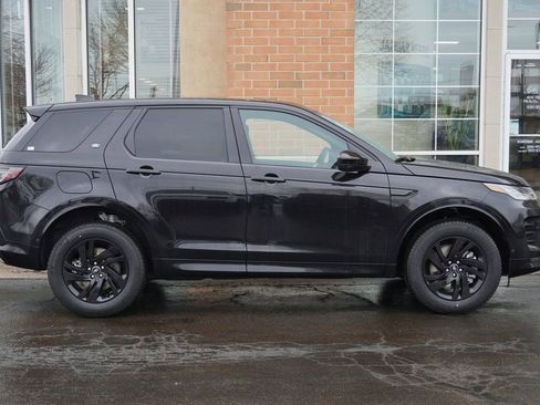 New 2026 Land Rover Discovery Sport Landmark AWD/4WD image 8