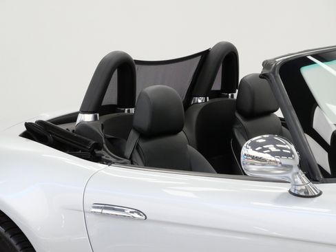 Used 2002 BMW Z8 RWD image 62