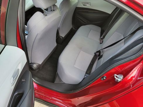 Used 2022 Toyota Corolla SE image 12