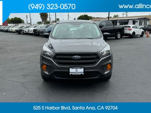 Used 2018 Ford Escape S FWD image 2