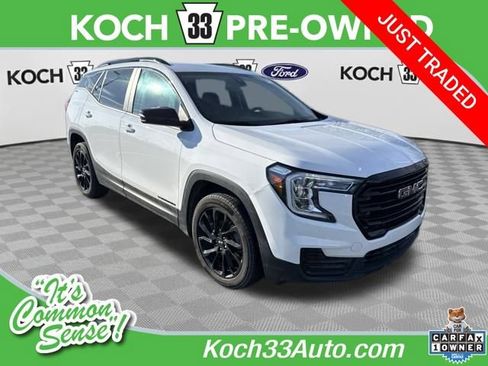Used 2023 GMC Terrain SLE w/ Driver Convenience Package image 1