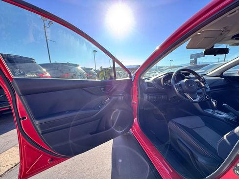 Used 2020 Subaru Crosstrek 2.0i Premium image 10