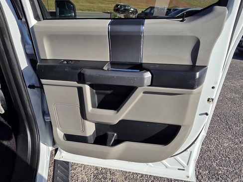 Used 2016 Ford F150 XLT w/ Equipment Group 301A Mid image 13