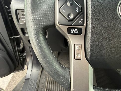 Used 2022 Toyota 4Runner SR5 Premium image 29