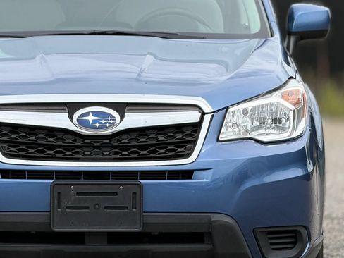 Used 2016 Subaru Forester 2.5i Premium w/ All-Weather Package AWD/4WD image 12