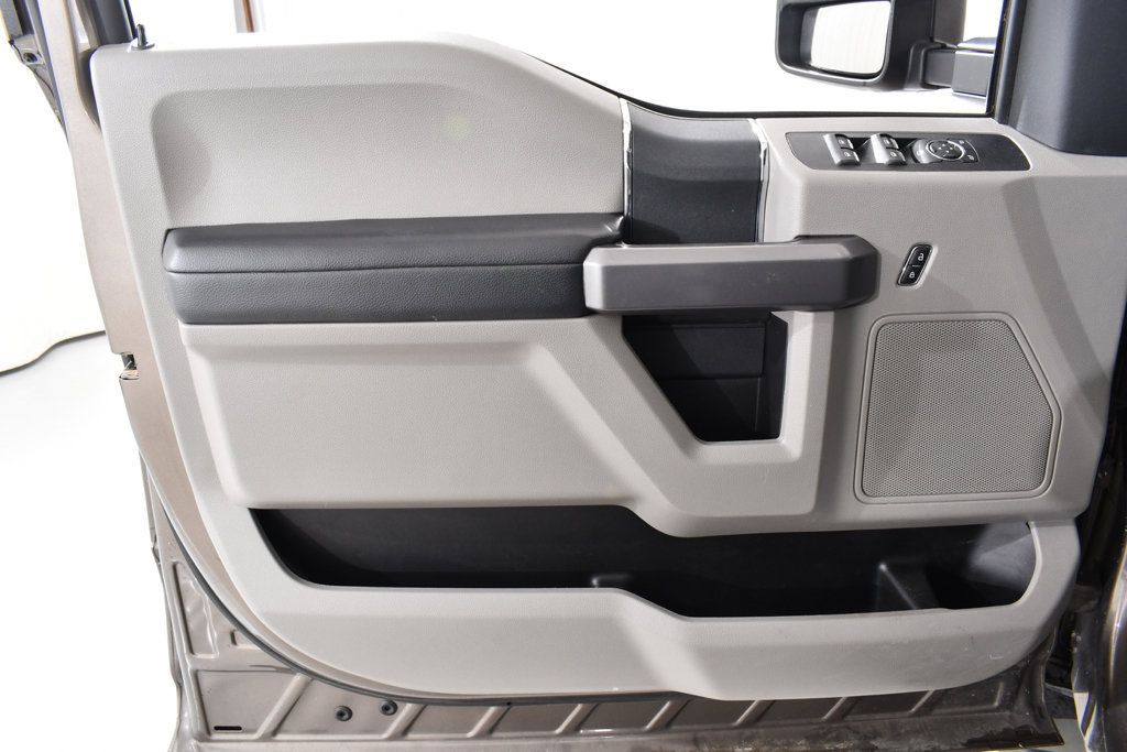 Used 2022 Ford F250 XLT AWD/4WD image 24