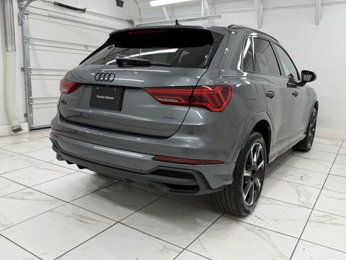 Used 2025 Audi Q3 2.0T Premium Plus AWD/4WD image 12