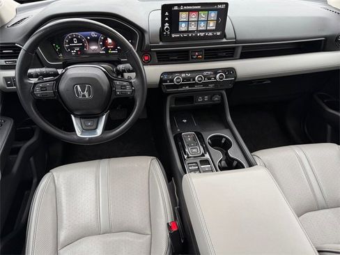 Certified 2023 Honda Pilot Elite image 10