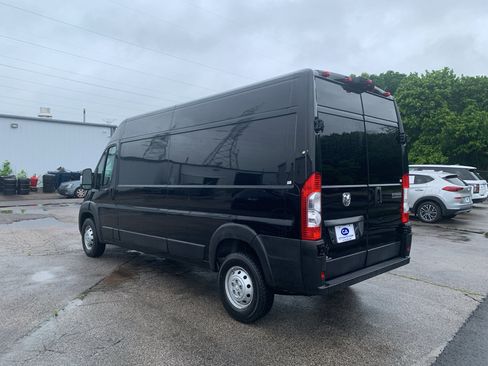 Used 2023 RAM ProMaster 2500 FWD image 5