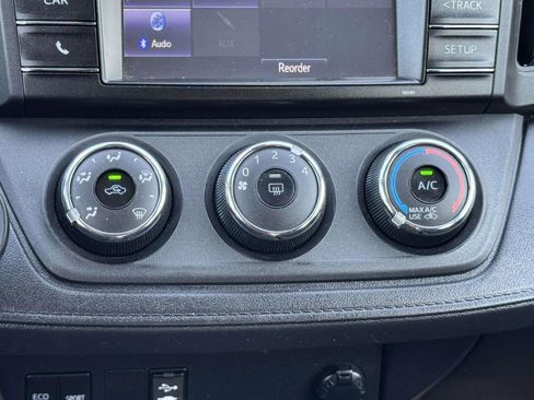 Used 2018 Toyota RAV4 LE w/ All Weather Liner Package image 5