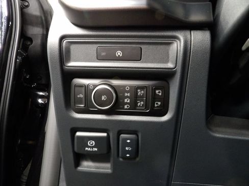 Used 2025 Ford F150 Lariat AWD/4WD image 55