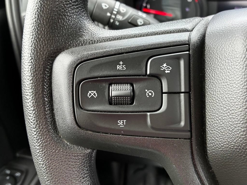 Used 2025 Chevrolet Silverado 1500 W/T RWD image 13