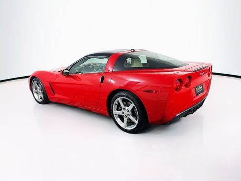 Used 2005 Chevrolet Corvette Coupe w/ Preferred Equipment Group image 5