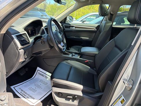 Used 2023 Volkswagen Atlas SE w/ Panoramic Sunroof Package AWD/4WD image 19