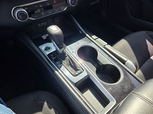 Used 2023 Nissan Altima 2.5 SV image 19