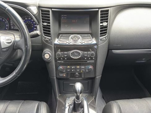 Used 2014 INFINITI QX70 2WD image 16
