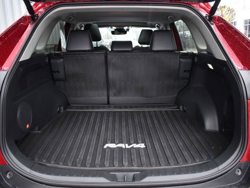 Used 2024 Toyota RAV4 Limited image 22