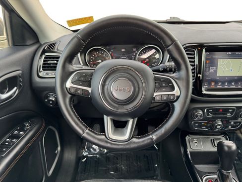 Used 2020 Jeep Compass Limited w/ Advanced Safety Group image 12