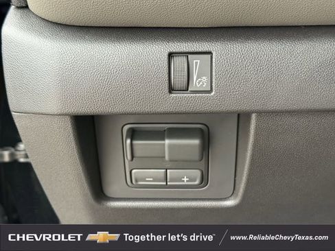 New 2026 Chevrolet Colorado ZR2 w/ Technology Package AWD/4WD image 28