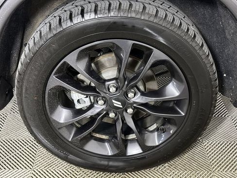 Used 2025 Dodge Durango GT AWD/4WD image 34