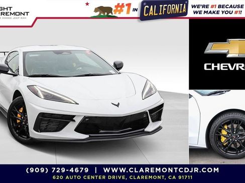 Used 2025 Chevrolet Corvette Stingray Preferred Cpe w/ 2LT RWD image 1