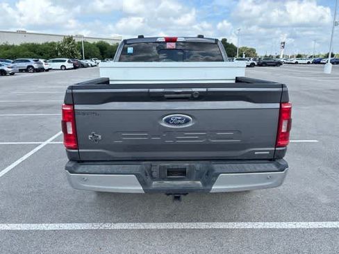 Used 2021 Ford F150 XLT w/ Equipment Group 302A High AWD/4WD image 4