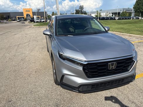 Used 2024 Honda CR-V EX-L image 16
