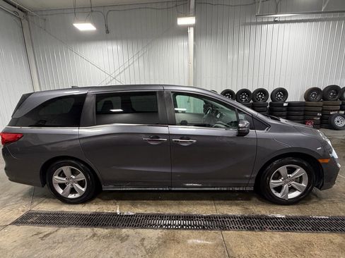 Used 2019 Honda Odyssey EX-L image 3