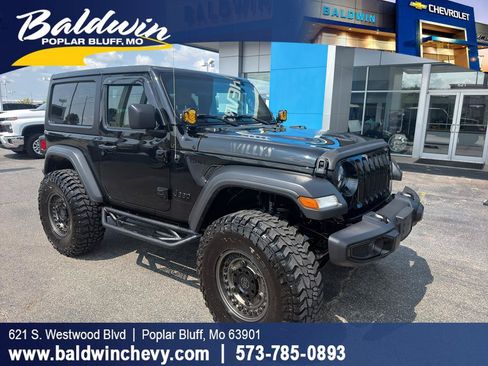 Used 2023 Jeep Wrangler Sport AWD/4WD image 1