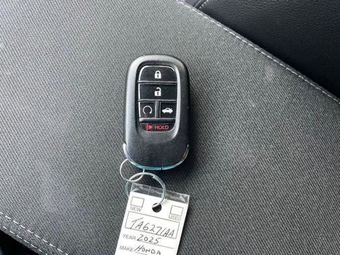 Used 2025 Honda Civic Sport image 22