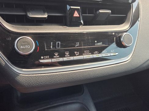 Used 2023 Toyota Corolla LE FWD image 21